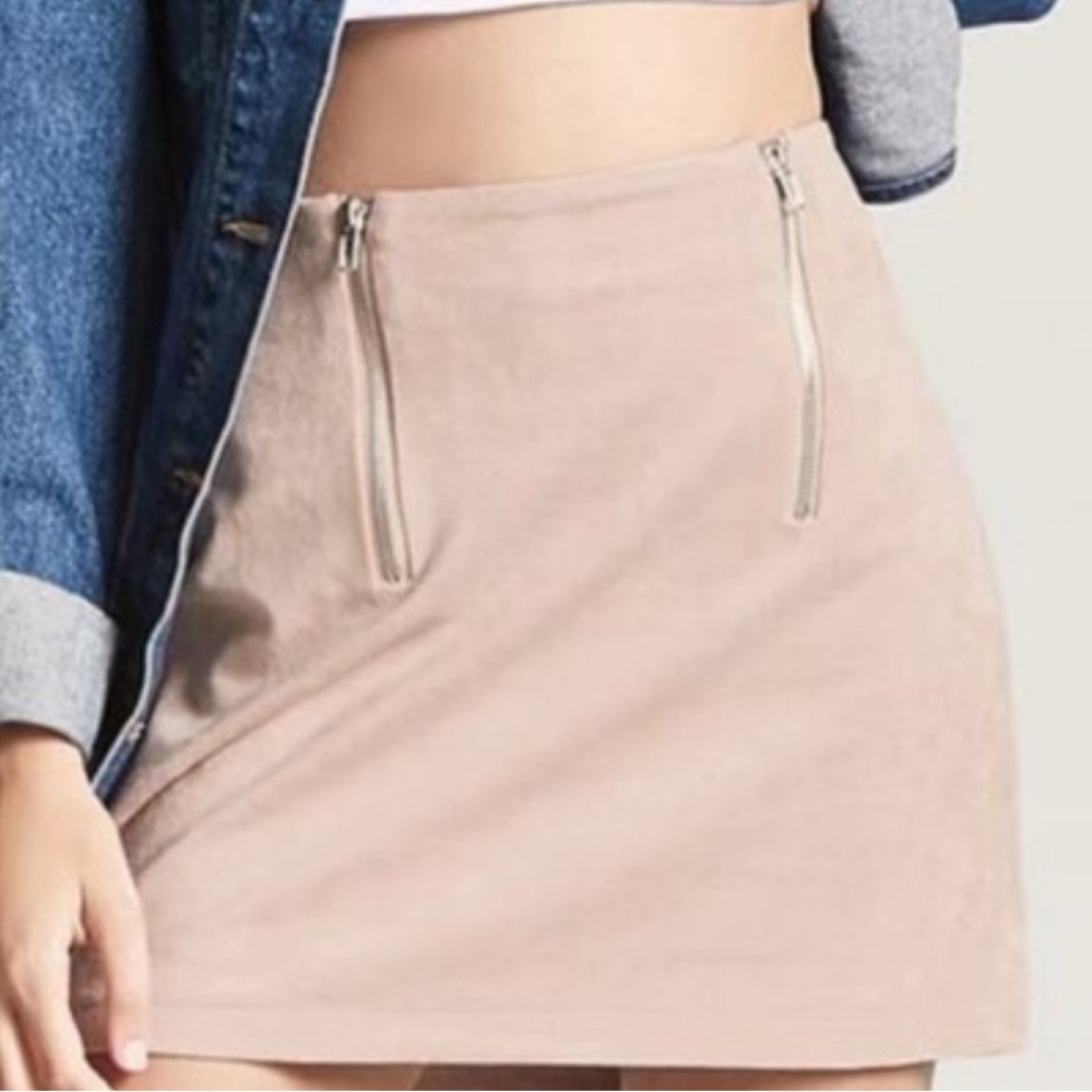 Beige Suede Skirt-Size M, NWOT